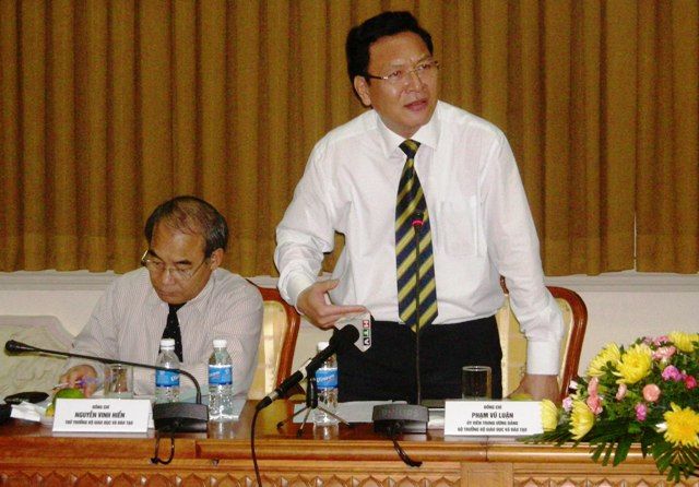 Đối xử với tuyển sinh 3 chung như thế nào?